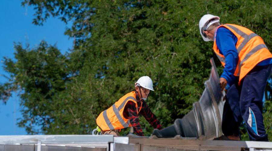 Professional residential roofers in Litchville, ND
